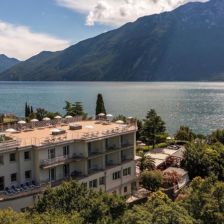 Hotel Sogno Del Benaco Limone sul Garda Exteriör bild