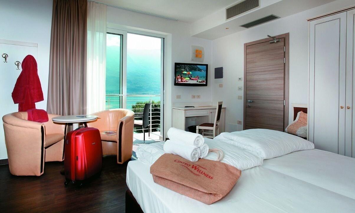Hotel Sogno Del Benaco Limone sul Garda Exteriör bild