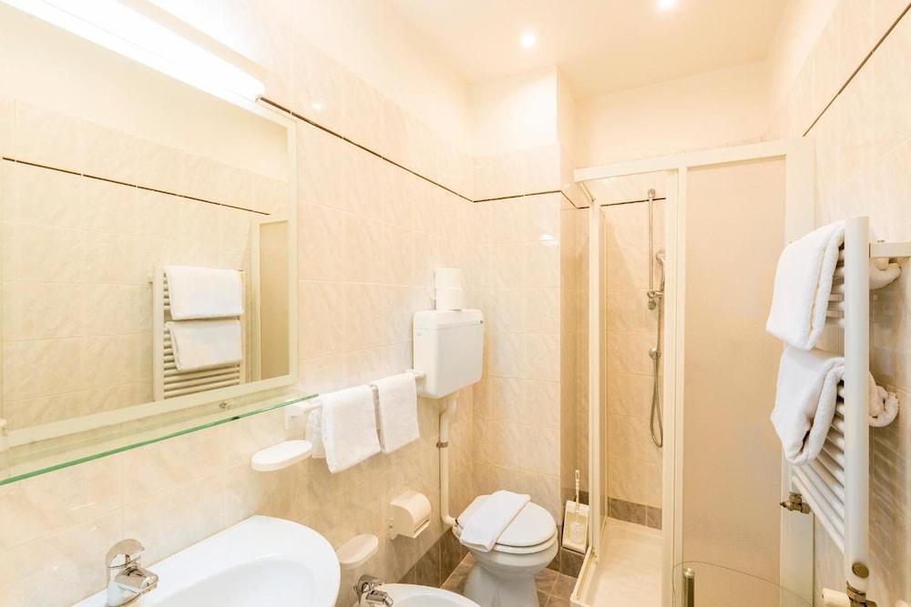 Hotel Sogno Del Benaco Limone sul Garda Exteriör bild