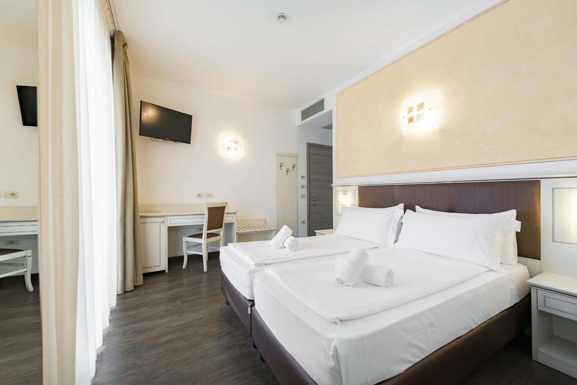 Hotel Sogno Del Benaco Limone sul Garda Exteriör bild