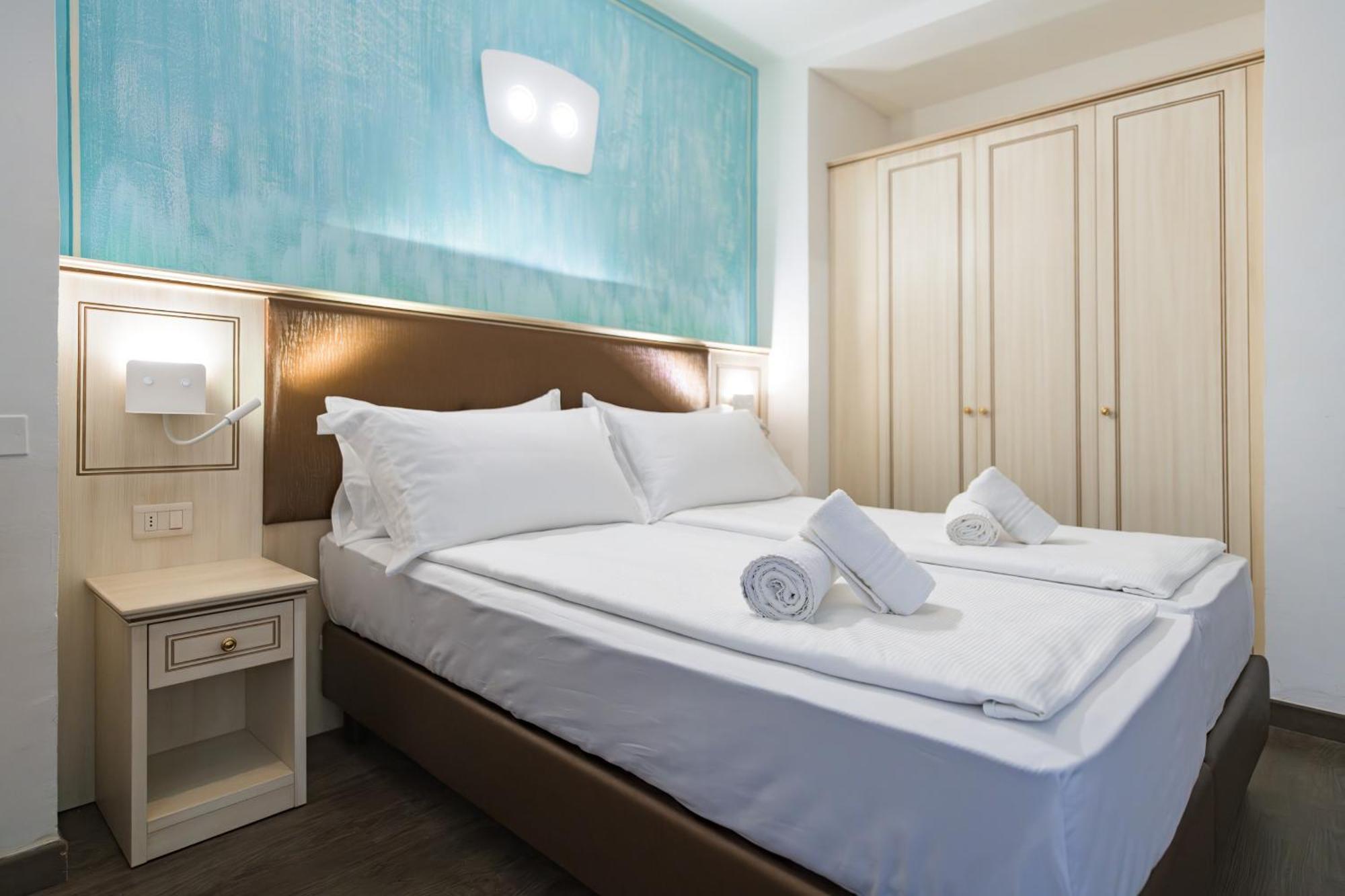 Hotel Sogno Del Benaco Limone sul Garda Rum bild