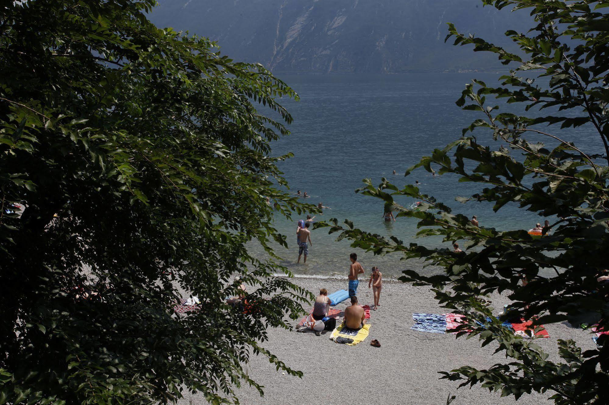 Hotel Sogno Del Benaco Limone sul Garda Exteriör bild