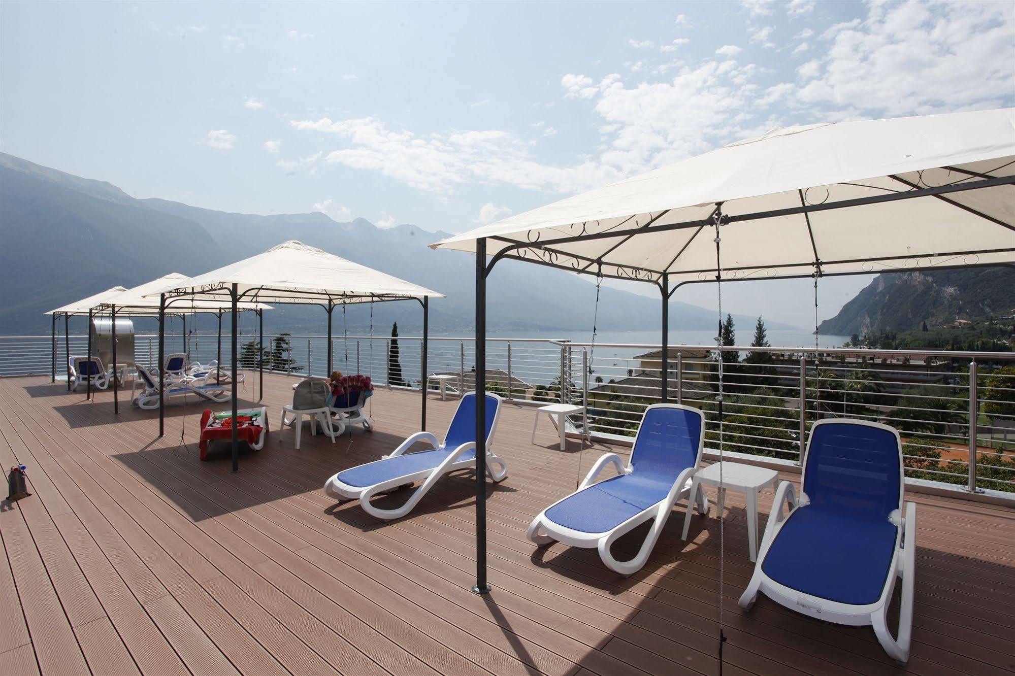 Hotel Sogno Del Benaco Limone sul Garda Exteriör bild